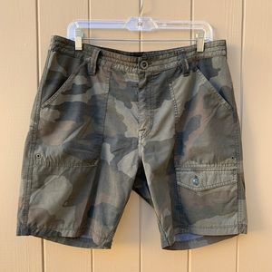 Volcom Shorts Camo sz33
